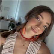 Profesora de Primaria de todas las asignaturas especializada en inglés, soy de Fuengirola, Málaga.